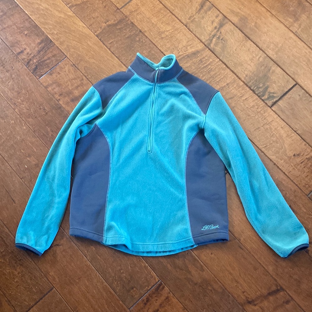 L.L. Bean half zip fleece in green and grey